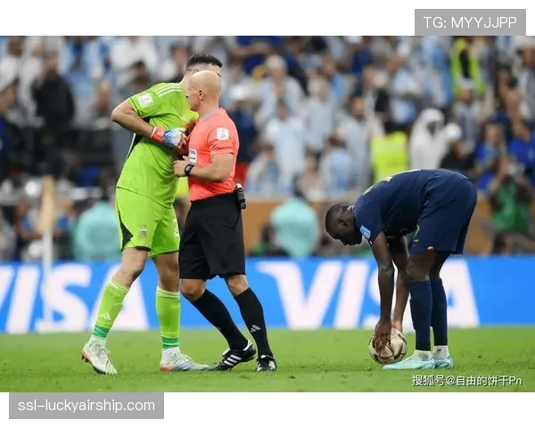 斯特拉斯堡门将泽尔斯：谈论职业生涯与面对姆巴佩点球